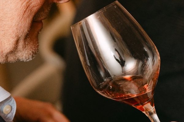WINE TIP